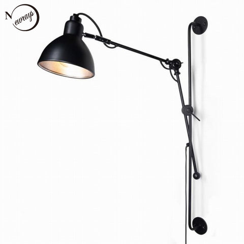 Classic adjustable wall lamp